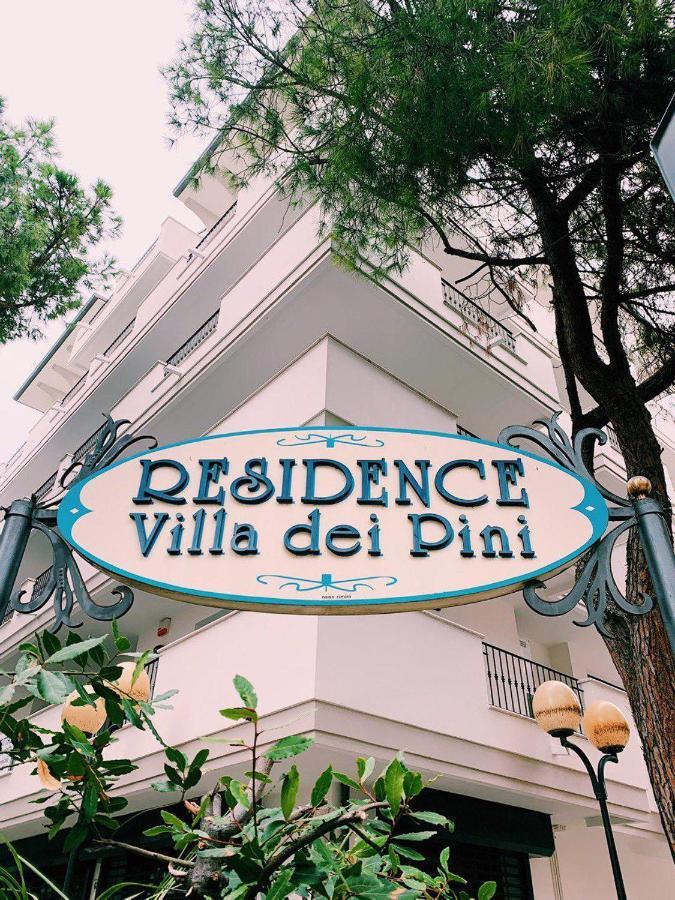 Residence Villa Dei Pini Rímini Exterior foto